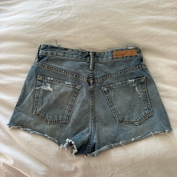 grlfrnd denim shorts | style: Cindy color: Stoned - Picture 3 of 5
